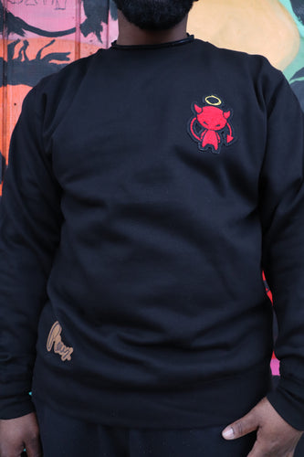 Black Crewneck x red Pieux logo